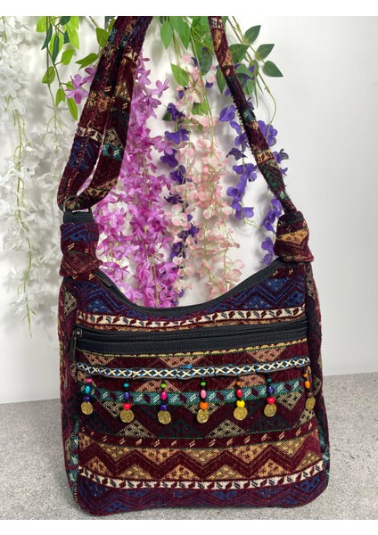 Bordo Etnik Desenli Dokuma Kilim Omuz Çantası – Boncuk ve Pul Detaylı Bohem Çanta fırsatları