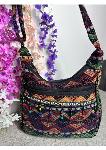 Etnik Desenli Dokuma Kilim Omuz Çantası – Boncuk ve Pul Detaylı Bohem Çanta fiyatları