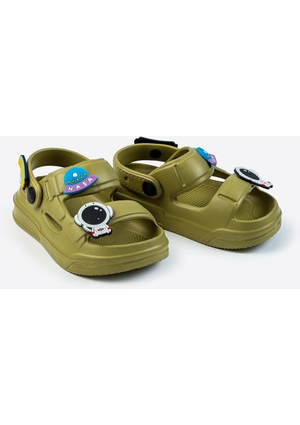 Çocuk Yazlık Terlik – Sevimli Aksesuarlı, Hafif ve Kaymaz Tabanlı fiyatları