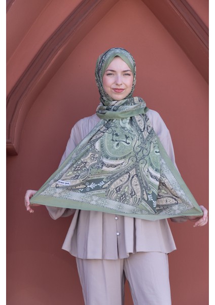 Saray Esintisi Etnik Desenli Pamuklu Şal
