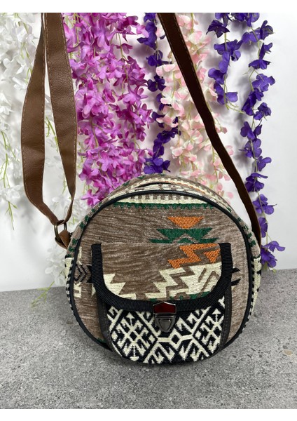 Etnik Desenli Yuvarlak Kilim Dokuma Omuz Çantası - Ayarlanabilir Askılı fiyatları