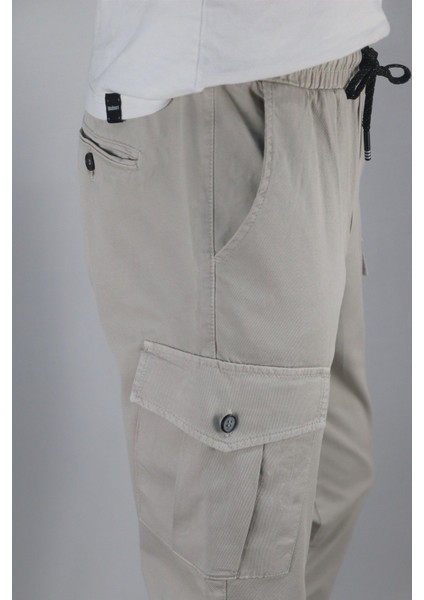 Bel bağcıklı, Pamuklu gabardin kumaş, Oversize-Regular fit kargo cep pantolon 256 fırsatları