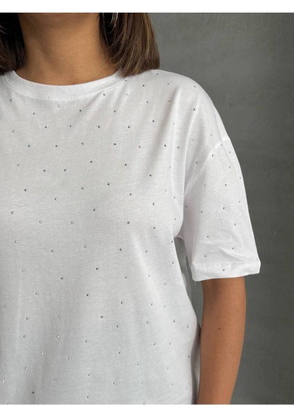 Kadın Kısa Kollu Bisiklet Yaka Taş Işlemeli Salaş Basic Tshirt G1801 modelleri
