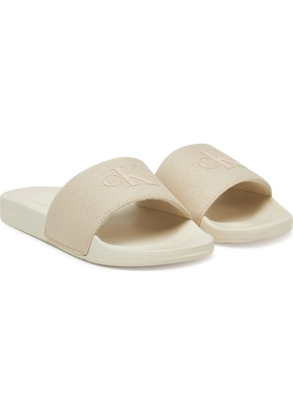 Ck YW0YW01835 Slıde Monogram Wn Kadın Terlik fiyatları