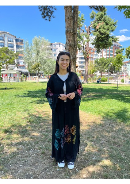 Renkli Desenli Siyah Kaftan Kimono – Plaj ve Günlük Kullanıma Uygun fırsatları