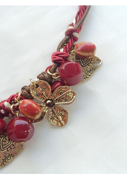 Kırmızı Eskitme Detaylı Kolye modelleri