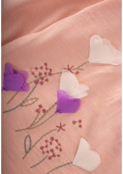 Çiçek Nakışlı Uzun Kollu T-Shırt 1-7 Yaş Yavruağzı modelleri