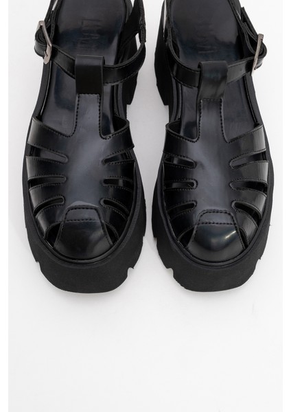 Verua Siyah Kalın Taban Sandalet fiyatları