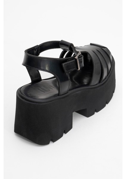 Verua Siyah Kalın Taban Sandalet indirimleri