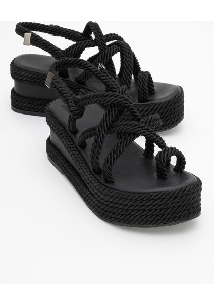 Juney Siyah Kadın Sandalet