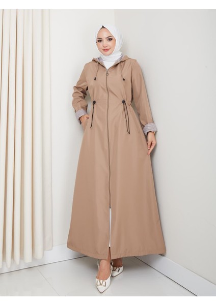 Kadın Kapüşonlu Çizgi Detaylı Vizon Bondit Kap