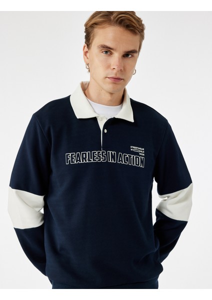 Uzun Kollu Renk Kontrastlı Baskılı Polo Yaka Sweatshirt