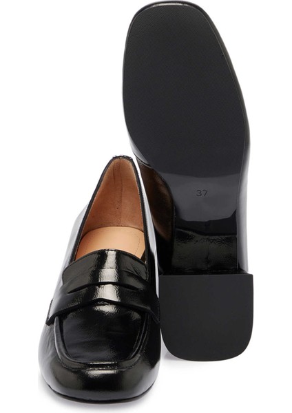 Siyah Hakiki Deri Kadın Topuklu Ayakkabı - K24S1AY67610-A07 fırsatları