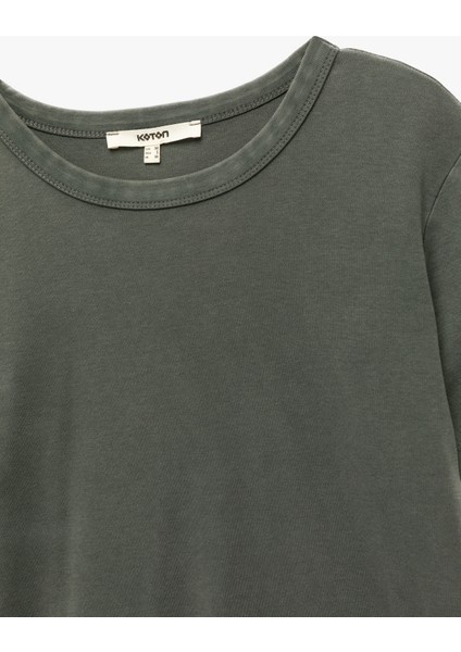 Pamuklu Soluk Efektli Kısa Kollu Bisiklet Yaka Tişört modelleri