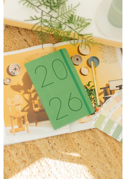 2026 Yılı 13X21 cm Günlük Ajanda Yeşil