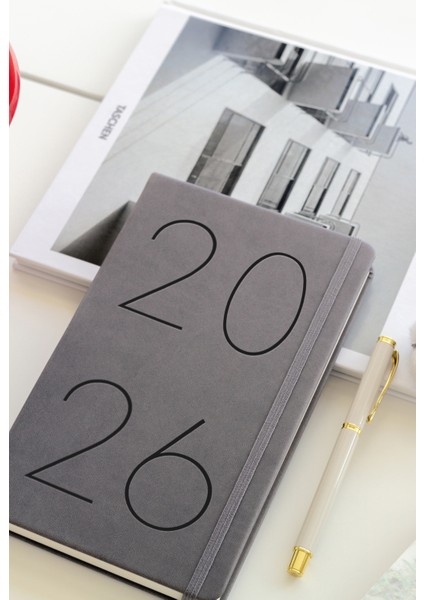2026 Yılı 13X21 cm Günlük Ajanda Füme