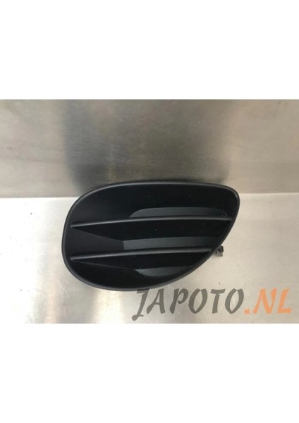 Sis Lamba Kapağı Yarıs 06-09 Sol (Sis Deliksiz) (Oem No: 81482-0D020)