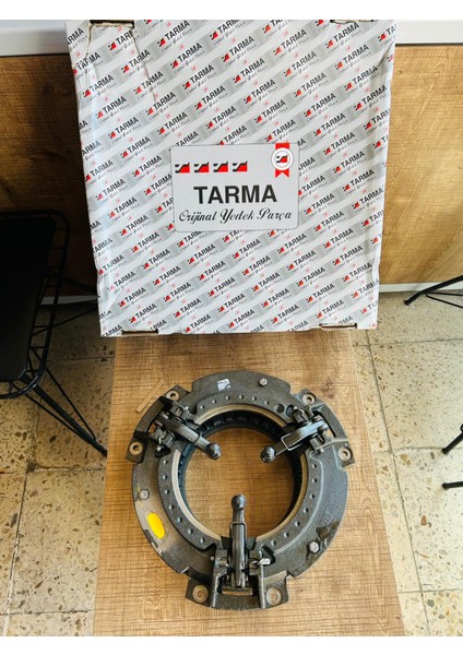 Massey Ferguson 135-165 Uyumlu Debriyaj Baskısı 11 Inç 12 Yaylı Yüksek Tip Tarma