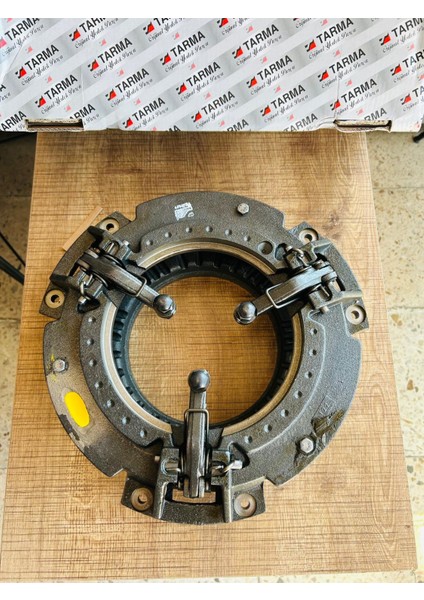 Massey Ferguson 135-165 Uyumlu Debriyaj Baskısı 11 Inç 12 Yaylı Yüksek Tip Tarma fiyatları