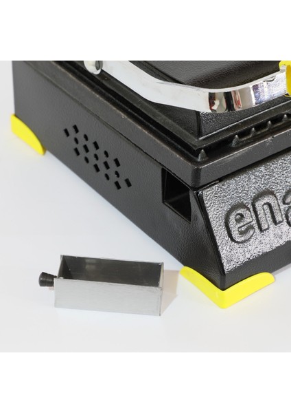 8 Dilim Elektrikli Saf Demir Döküm Tost Makinesi (Döküm 30X23) - Siyah - Sarı modelleri