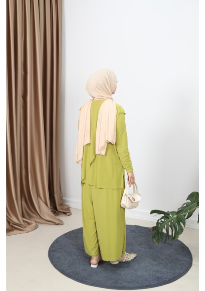 Çapraz Pantolonlu Sandy Takım indirimleri