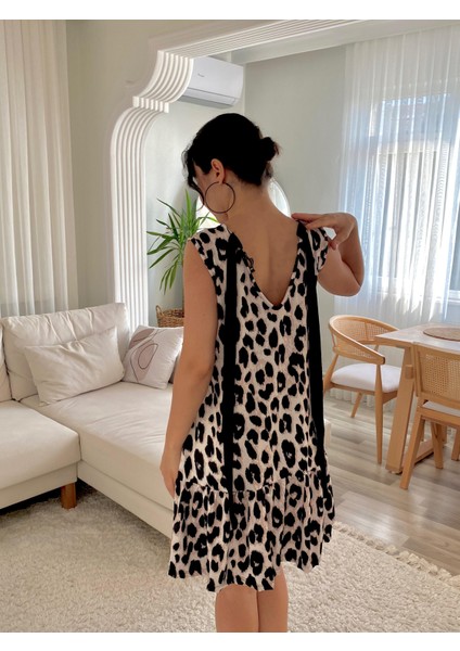 Kadın Kolsuz Sırttan Bağlamalı Fırfırlı Leopar Desenli Süprem Elbise