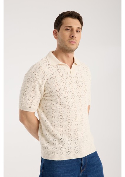 Erkek Polo Yaka Geometrik Desen Dokulu Krem Kısa Kollu Triko Tişört modelleri