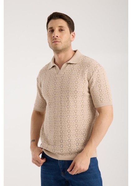 Erkek Polo Yaka Geometrik Desen Dokulu Bej Kısa Kollu Triko Tişört fırsatları