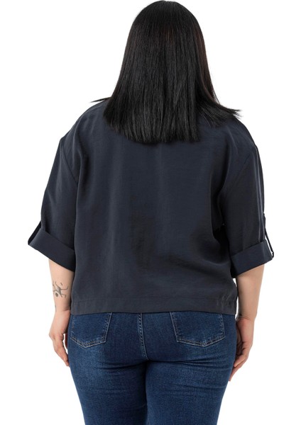 Büyük Beden Tek Düğmeli Düşük Yarım Kollu Apoletli Cepli Kısa Siyah Ceket modelleri