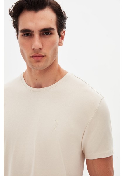 Slim Fit Taş Düz Kabartma Baskılı T-Shirt modelleri