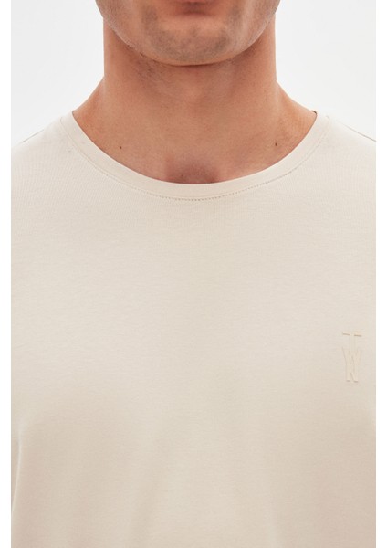 Slim Fit Taş Düz Kabartma Baskılı T-Shirt fırsatları