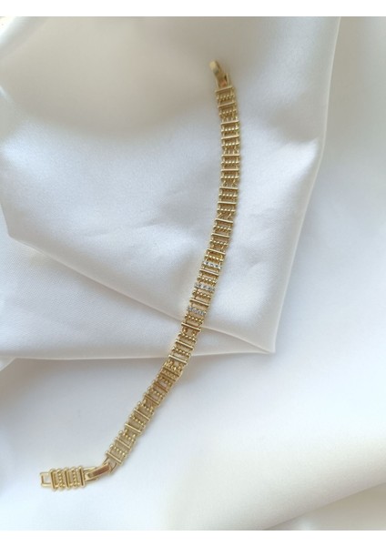 Şerit Sıralı Bileklik
