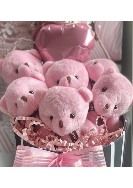 Premium Silindir Hediye Kutusunda, Kalpli Balonlu 6’lı Pembe Ayıcık Buketi fiyatları