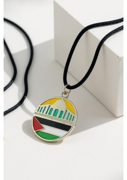 Siyah Ipli Filistin Bayraklı ve Kubbet-Üs Sahra Unisex Filistin Kolyesi 40 cm J300013