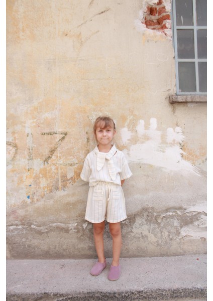 Mavi Çizgili Yaka Bağlamalı Alt Üst Takım fiyatları