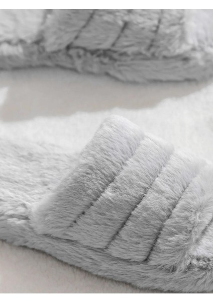 Lcw Home Kadın Pelüş Ev Terliği (W5) modelleri