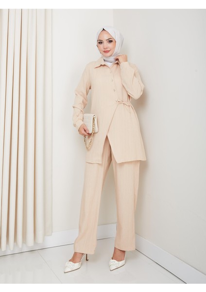 Kadın Kuşaklı Düğmeli Çilek Kumaş Bej Ikili Takım fiyatları