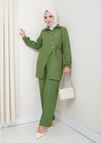 Kadın Kuşaklı Düğmeli Çilek Kumaş Yeşil Ikili Takım