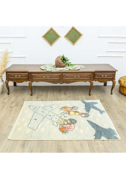 Bora Figürlü El Dokuma Uşak Halı 97X140 cm fiyatları