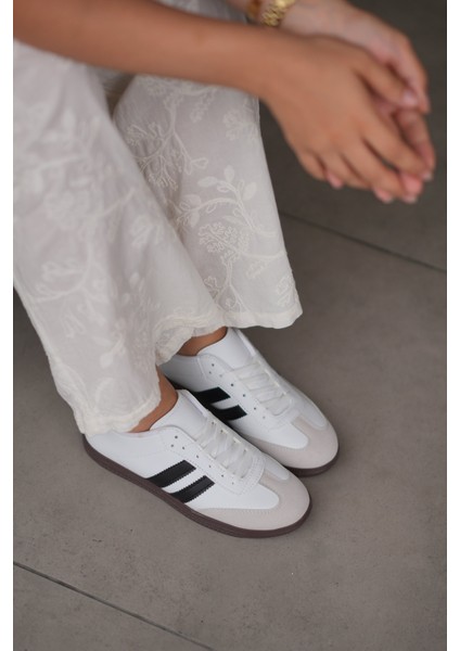 Kadın Beyaz Günlük Sneaker modelleri