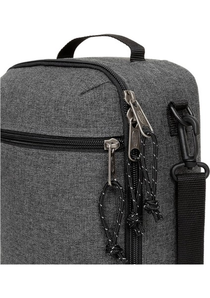 The Lunch One Black Denim Beslenme Çantası EK0A5BME77H1 modelleri