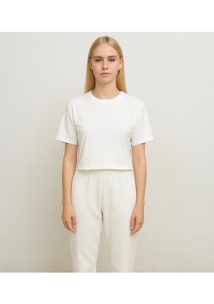 Kadın Beyaz Kısa Kollu Oversize T-SHIRT-D814