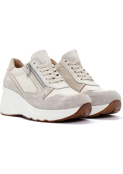 Kadın Bej Bağcıklı Fermuar Detaylı Dolgu Topuklu Deri Sneaker 25AFD370514 modelleri