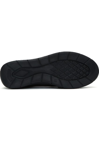 Kadın Siyah Deri Comfort Loafer 25AFD410018 fırsatları