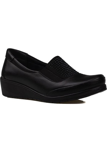 Siyah Hafif Dolgu Topuk Hakiki Deri Anne Ayakkabısı