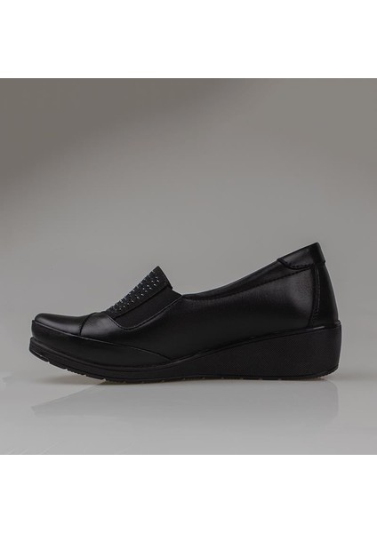 Siyah Hafif Dolgu Topuk Hakiki Deri Anne Ayakkabısı modelleri