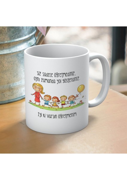 Yol Gösteren Öğretmenlere Özel Baskılı Kupa – Öğretmenler Günü Hediyesi