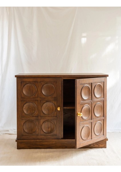 Denze Masif Ahşap Altın Kulp Detaylı Kabartmalı Kapaklı Lüks Dolap fiyatları