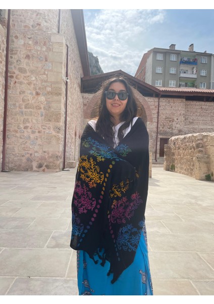 Renkli Desenli %100 Pamuklu El Baskı Şal – Yumuşak Dokulu, Etnik Tarz