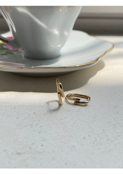 14 Ayar Altın Minimal Ince Ip Halka Küpe fırsatları